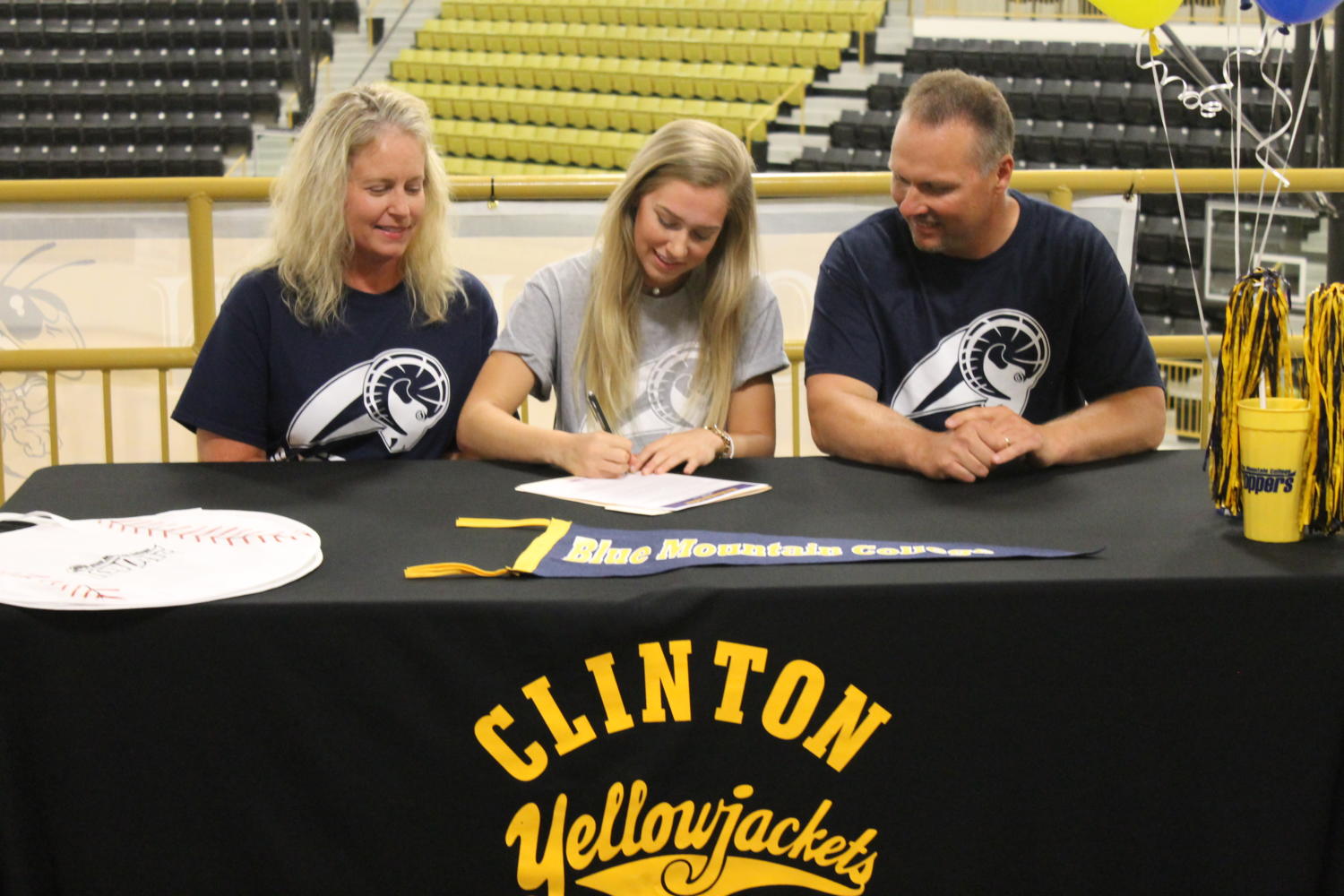Dufrene Signs with Blue Mountain College
