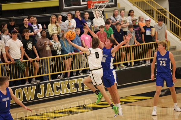 Sr High Boys Basketball vs. Greenbrier